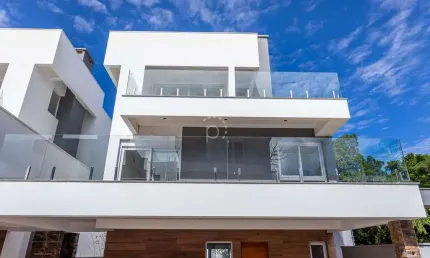 Casa em condomínio fechado com 3 quartos à venda na avenida coronel marcos, 1239, pedra redonda, porto alegre por r$ 2.430.000