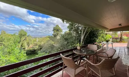 Casa com 3 quartos à venda na rua coroados, 840, vila assunção, porto alegre por r$ 4.000.000