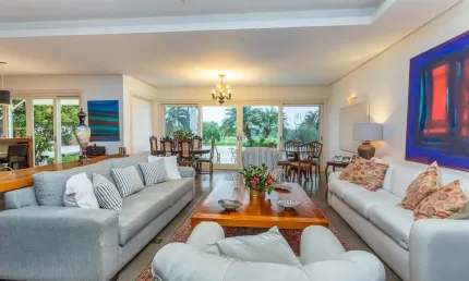 Casa em condomínio fechado com 2 quartos à venda na avenida juca batista, 8000, belém novo, porto alegre por r$ 2.000.000