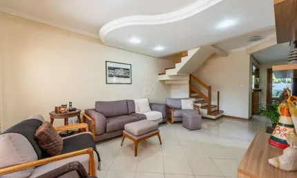 Casa com 3 quartos à venda na avenida copacabana, 133, tristeza, porto alegre por r$ 1.330.000