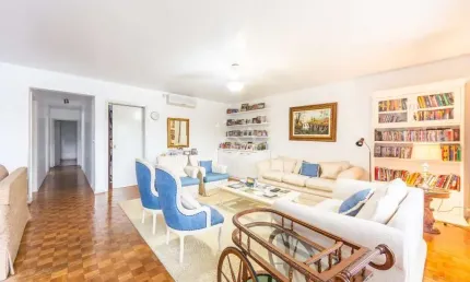 Casa com 4 quartos à venda na avenida pereira passos, 316, vila assunção, porto alegre por r$ 1.400.000