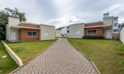 Casa em condomínio fechado com 3 quartos à venda na rua canísio binsfeld, 226, lagos de nova ipanema, porto alegre por r$ 595.000