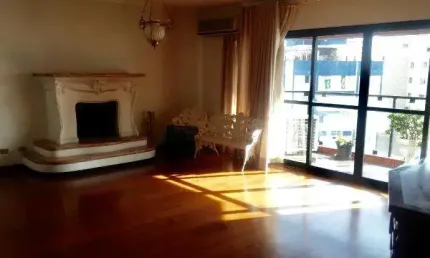 Imóvel espaçoso de 220m² com 4 dormitórios e 3 vagas - vila mariana