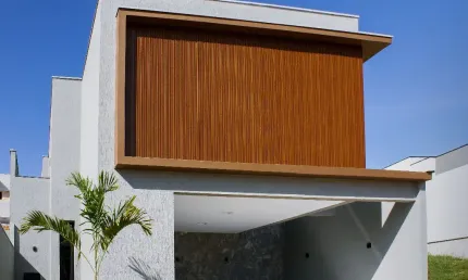 Casa moderna com 3 suítes e piscina no condomínio reserva do vale