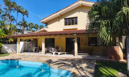 Casa de esquina com 05 suítes a venda no jardim acapulco na praia do pernambuco, guarujá, sp