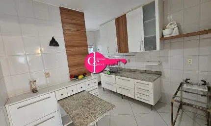 Linda casa para morar no centro da cidade proximo ao feiraguay em feira de santana