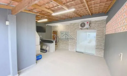 Casa na praia com benfeitorias  -  tabuleiro, matinhos