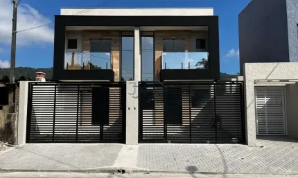 Casa com 3 quartos à venda no Bom Retiro, Matinhos 