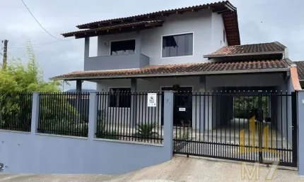 Casa com 4 quartos à venda no itoupava central, blumenau , 209 m2 por r$ 830.000