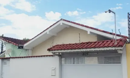 Viva aonde os outros passam férias pertinho da praia com sua familia