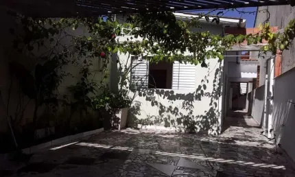 Casa á venda com 3 dormitórios,  2 suítes,  1 vaga,  em jardim moraes por r$ 300.000.  imóvel residencial em itaquaquecetuba/sp.