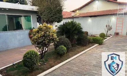 Casa para venda em betim, dom bosco, 3 dormitórios, 1 suíte, 3 banheiros, 5 vagas