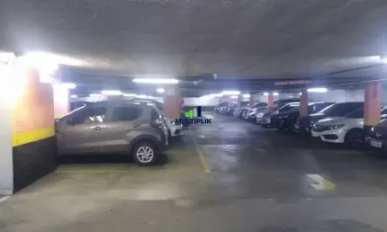 Casa comercial à venda na Rua da Bahia, Lourdes, Belo Horizonte