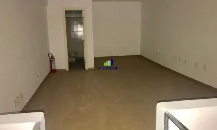 Ponto comercial à venda na Avenida Raja Gabaglia, Santa Lúcia, Belo Horizonte