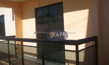 Apartamento com 2 dormitórios à venda, 68 m² por r$ 199.000 - são pedro da aldeia/rj