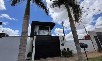 Casa com 3 quartos à venda na Rua Sebastião de Paula e Silva, 1536, Parque Avenida, Maringá