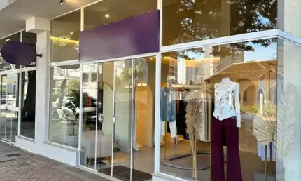 Ponto comercial à venda na Rua Neo Alves Martins, Zona 03, Maringá