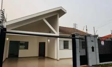 Casa com 3 quartos à venda na Rua Pioneira Luíza Davoglio Bortolatto, 788, Jardim Monte Rei, Maringá