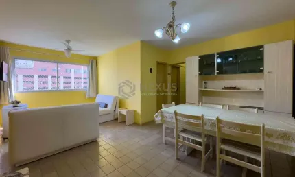 Apartamento com vista livre a uma quadra da praia das pitangueiras de 2 quartos com 2 vagas, guaruj