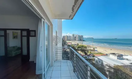 Apartamento com varanda na beira mar da praia das pitangueiras de 5 quartos (1 suíte)  com 1 vaga,