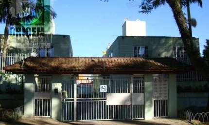 Apartamento em Santa Quitéria  - duas vagas de garagem.