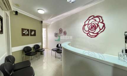 Sala comercial à venda na Avenida Presidente Getúlio Vargas, 2932, Água Verde, Curitiba