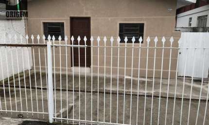 Casa com 2 quartos para alugar na Rua Raul Caron, 924 A, Capão da Imbuia, Curitiba