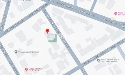 Terreno Próximo à Ópera de Arame ideal para sobrados.