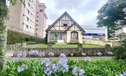 Casa/Terreno Comercial no Alto da Glória  -  Curitiba