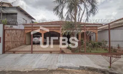 Desfrute de conforto e praticidade nesta casa com 3 quartos - marechal rondon