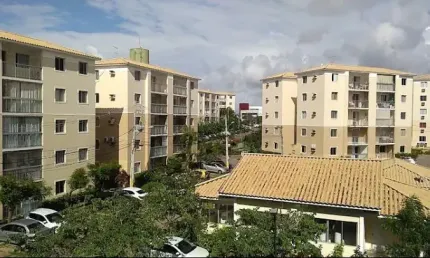 Lindo  apartamento 3/4, uma suíte, com móveis planejados  na sala, cozinha, banheiros e quarto.