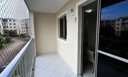Lindo apartamento mobiliado no condomínio arbóris 3quartos sendo 1 suíte.