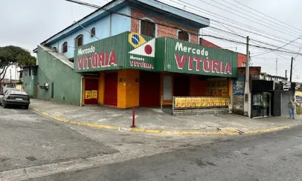 Vende- se sobrado comercial e residencial no jardim colorado suzano