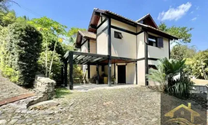Casa em condomínio fechado com 3 quartos à venda na Rua Três Rios, Granja Viana, Carapicuíba