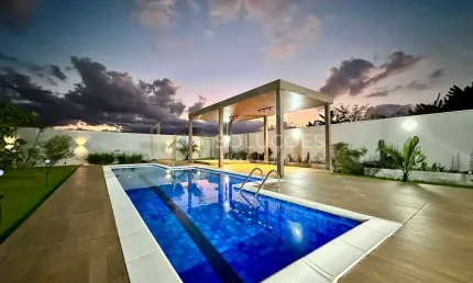 Casa 4 suítes, armários planejados + piscina + sótão + terreno 615m² | condomínio alto da boa vista, sobradinho/df