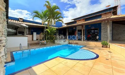 Condomínio asa branca - casa 3 suítes, área gourmet c/ churrasqueira + piscina | cond. asa branca