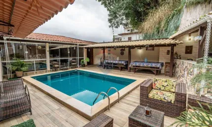 Casa à venda/350m²/5 quartos/3 suítes/piscina/área gourmet/elevador/3 vagas/r$1.390.000/jd. guanabara/rj