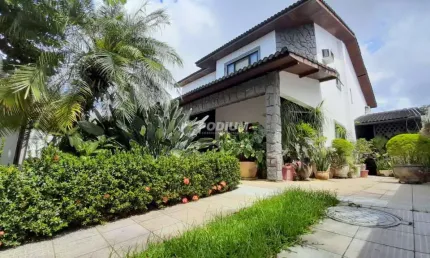 Casa em condomínio fechado com 5 quartos à venda na Rua Ivaldo de Azambuja, Barra da Tijuca, Rio de Janeiro
