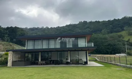 Casa em condomínio fechado com 5 quartos à venda na R. Humberto Teixeira, 2828 - Marina, Mangaratiba, Portogalo, Angra dos Reis