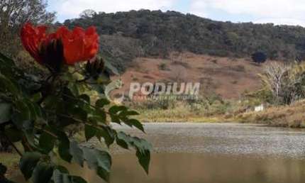 Fazenda à venda na Cantagalo, Centro, Cantagalo
