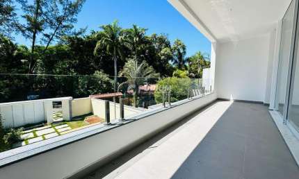 Casa em condomínio fechado com 4 quartos à venda na Rua Pio Borges de Castro, Barra da Tijuca, Rio de Janeiro, 430 m2 por R$ 3.850.000