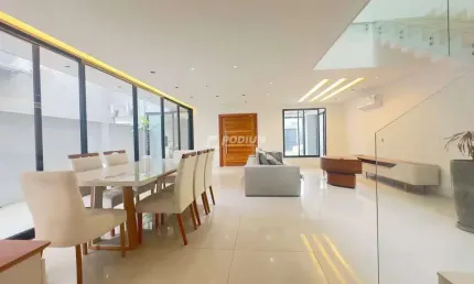 Recreio dos Bandeirantes | Casa 3 quartos, sendo 3 suites