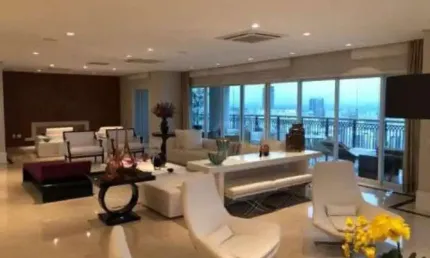 Apartamento de 625 metros quadrados no bairro anália franco com 5 quartos
