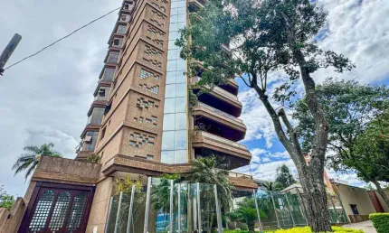 Cobertura no centro de 3 dormitórios com 2 suíte e piscina