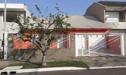 Casa terréa 2 dormitorios sendo 1 suite- moinhos de ventos, canoas rs.