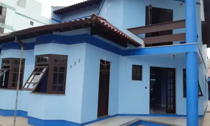 Casa com 5 quartos à venda no Centro, Canoas 