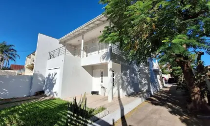 Casa com 4 quartos à venda no Niterói, Canoas 