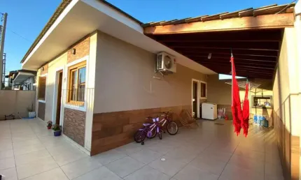 Casa com 2 quartos à venda no Igara, Canoas 