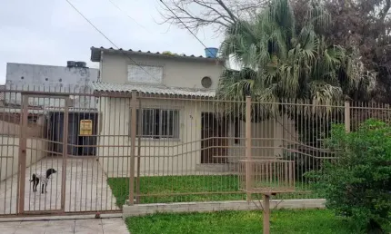 Sobrado 04 dormitórios bairro nossa sra das graças/canoas