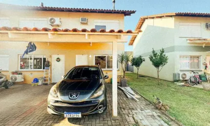 Sobrado de 3 dormitórios em condomínio , bairro fatima em canoas